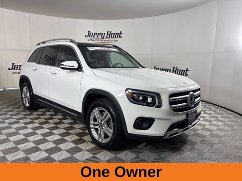 Used 2022 Mercedes-Benz GLB 250 4MATIC image 4