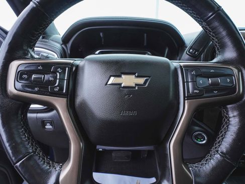 Used 2022 Chevrolet Silverado 1500 High Country w/ Safety Package II AWD/4WD image 31