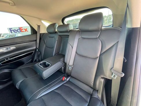 Used 2025 Genesis GV70 2.5T image 26