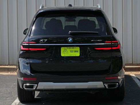 Used 2024 BMW X7 xDrive40i AWD/4WD image 56