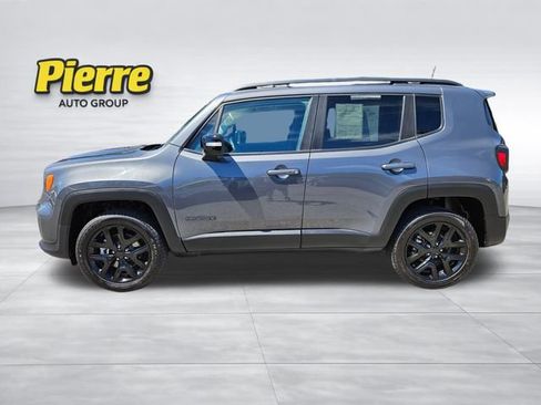 Used 2023 Jeep Renegade Altitude w/ Sun/Sound Group AWD/4WD image 2