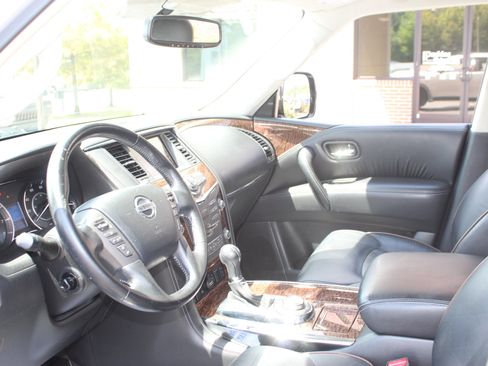 Used 2019 Nissan Armada SL w/ Premium Package AWD/4WD image 14