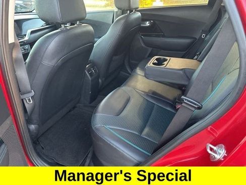 Used 2021 Kia Niro EX Premium w/ Cold Weather Package image 36