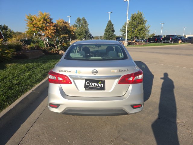 Used 2019 Nissan Sentra S FWD image 5