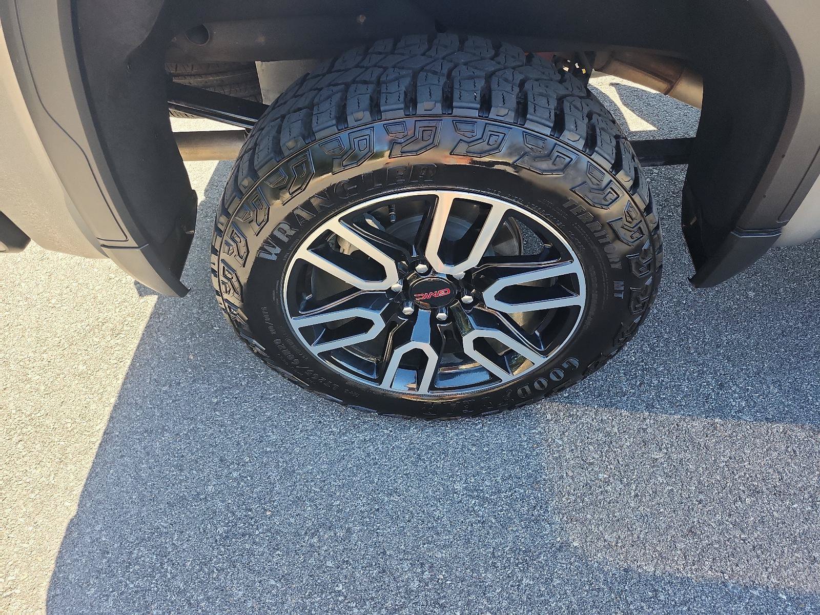 Certified 2026 GMC Sierra 1500 AT4 w/ AT4 Premium Package AWD/4WD image 6