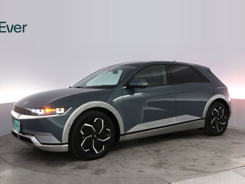 Used 2024 Hyundai Ioniq 5 Limited image 18