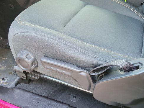 Used 2024 Jeep Wrangler Sport image 8