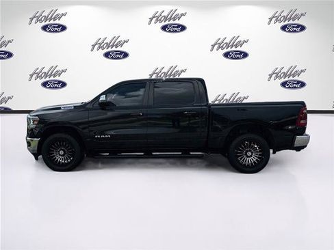 Used 2024 RAM 1500 Laramie AWD/4WD image 5