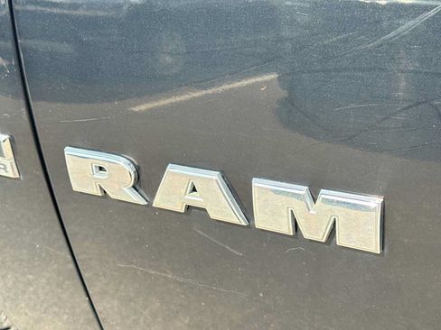 Used 2009 Dodge Ram 1500 Truck Laramie AWD/4WD image 12