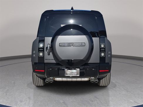 New 2026 Land Rover Defender 130 V8 image 6