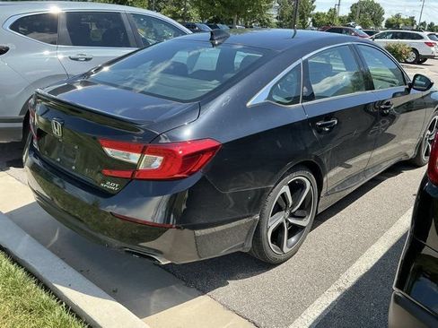 Used 2021 Honda Accord Sport image 6