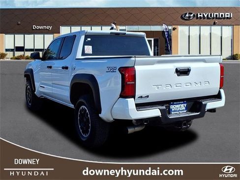 Used 2024 Toyota Tacoma TRD Off-Road image 6