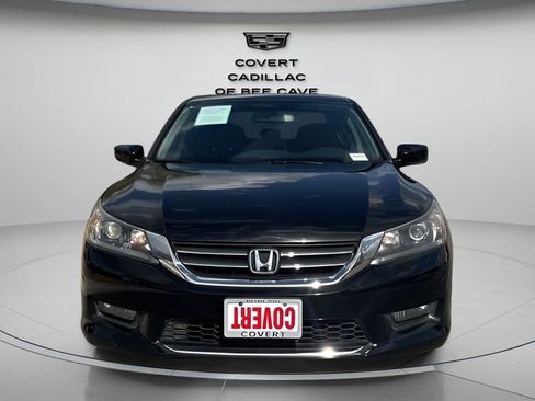 Used 2015 Honda Accord Sport image 2
