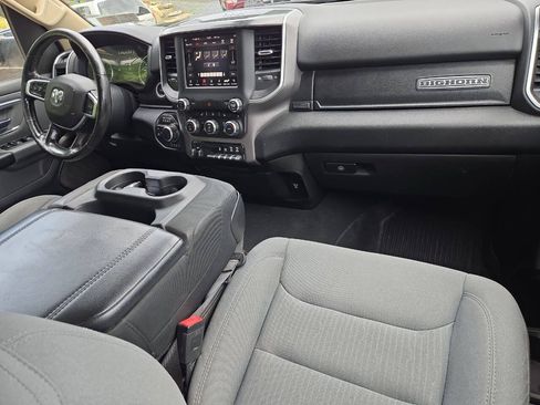 Used 2019 RAM 1500 Big Horn AWD/4WD image 27