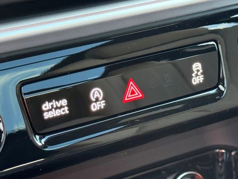 New 2025 Audi Q5 Premium Plus image 27