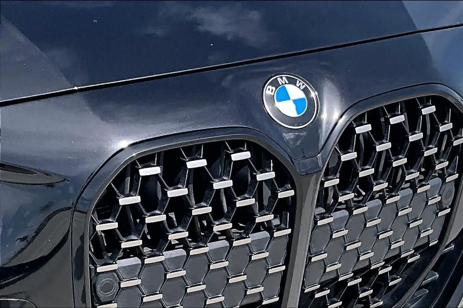 Used 2021 BMW 430i Coupe w/ M Sport Package RWD image 26