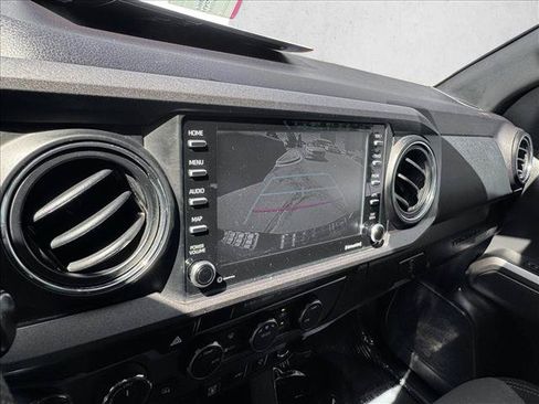 Used 2023 Toyota Tacoma TRD Off-Road w/ Black Out Package (TMS) AWD/4WD image 13