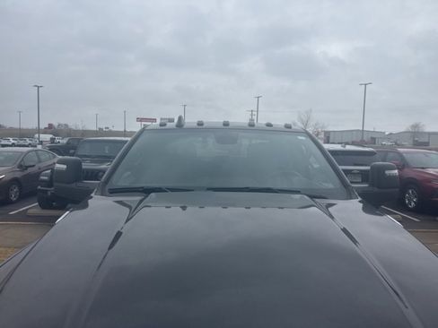 Used 2024 RAM 3500 Big Horn w/ Sport Appearance Package image 15