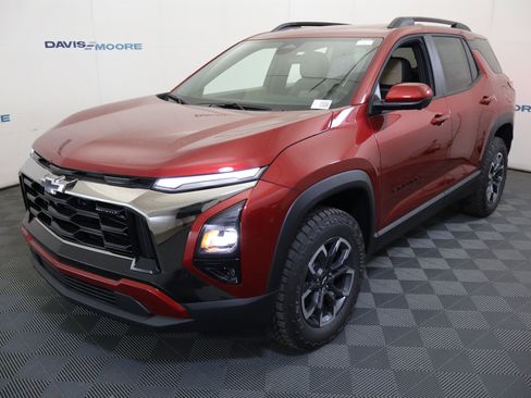 New 2026 Chevrolet Equinox ACTIV w/ Convenience Package III AWD/4WD image 12