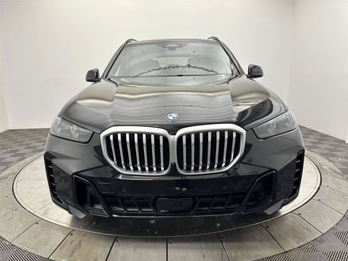 Used 2024 BMW X5 xDrive40i w/ M Sport Package AWD/4WD image 14