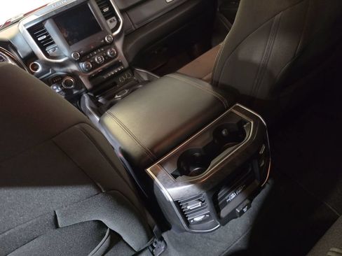 Used 2021 RAM 1500 Big Horn AWD/4WD image 21