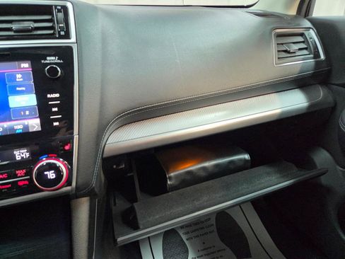 Used 2019 Subaru Outback 2.5i Premium image 30