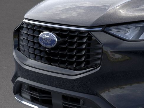 New 2024 Ford Escape Active w/ Tech Pack #2 FWD image 17