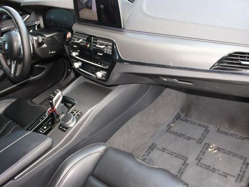 Used 2023 BMW M5 AWD/4WD image 33