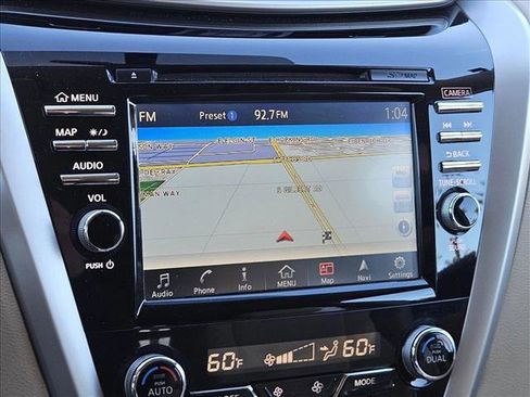 Used 2017 Nissan Murano SV image 10