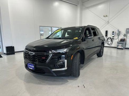 Used 2023 Chevrolet Traverse RS w/ LPO, Floor Liner Package image 13