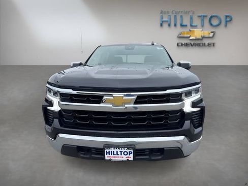 Used 2023 Chevrolet Silverado 1500 LT AWD/4WD image 12