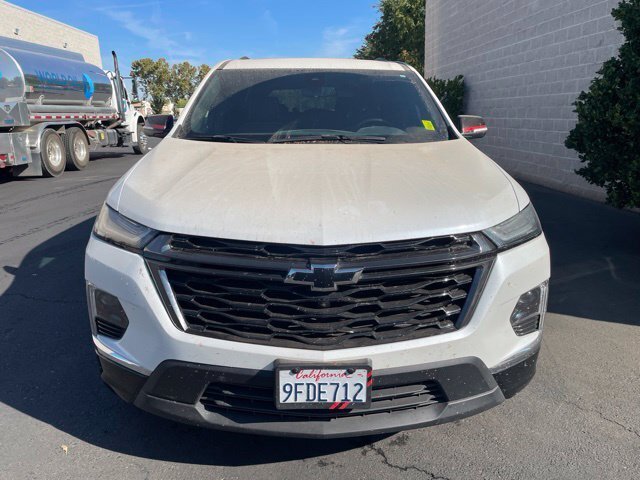 Used 2023 Chevrolet Traverse Premier w/ Redline Edition AWD/4WD image 2