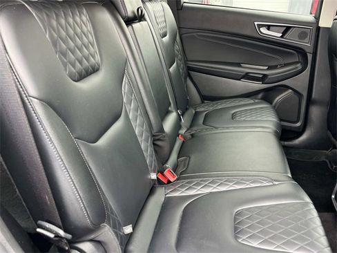 Certified 2024 Ford Edge Titanium image 23