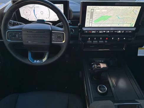 New 2025 GMC Hummer EV 2X w/ Extreme Off-Road Package AWD/4WD image 11