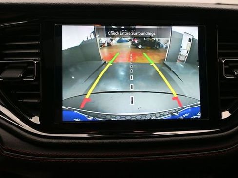 Used 2023 Dodge Durango GT AWD/4WD image 16