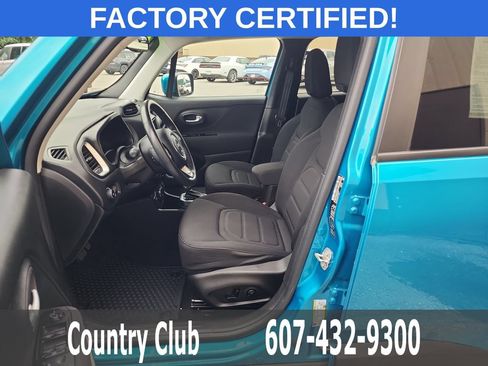 Used 2021 Jeep Renegade Latitude w/ Convenience Group AWD/4WD image 11