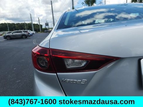 Used 2017 MAZDA MAZDA3 Touring FWD image 27