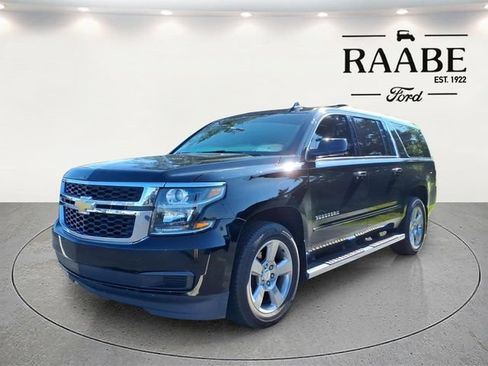 Used 2017 Chevrolet Suburban LS w/ All-Season Package AWD/4WD image 2