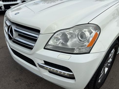Used 2012 Mercedes-Benz GL 450 4MATIC image 11