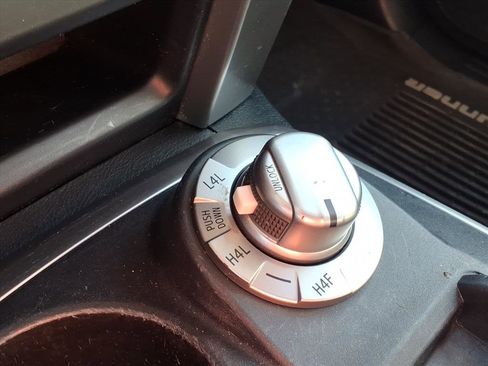 Used 2020 Toyota 4Runner Limited image 10