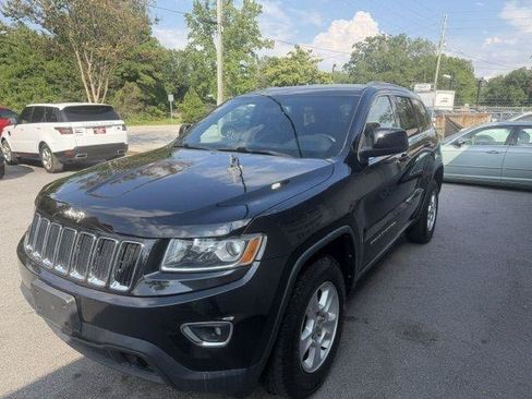 Used 2014 Jeep Grand Cherokee Laredo w/ Quick Order Package 23E AWD/4WD image 2
