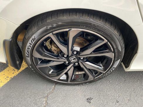 Used 2019 Honda Civic Sport image 33