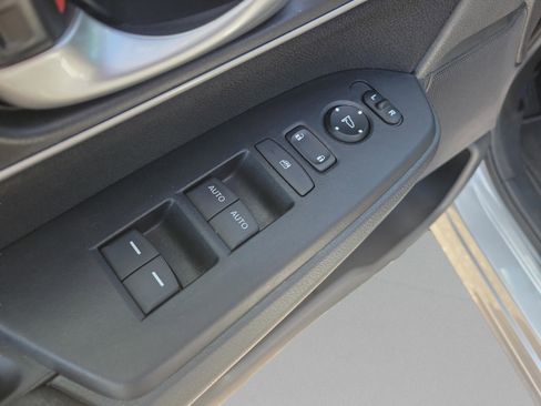 Used 2018 Honda CR-V EX image 24