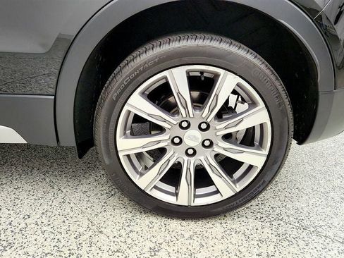 Used 2020 Cadillac XT4 Premium Luxury AWD/4WD image 9