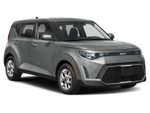 Certified 2023 Kia Soul S FWD image 9