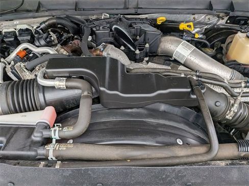 Used 2015 Ford F350 Lariat w/ Chrome Package image 30