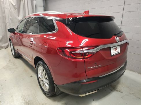 Used 2021 Buick Enclave Premium w/ Sun and Sites Package image 22