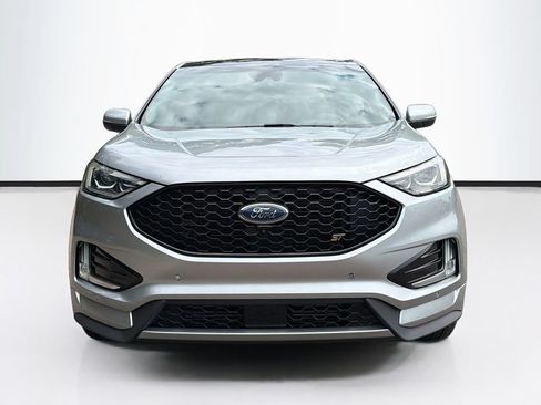 Used 2020 Ford Edge ST w/ Equipment Group 401A AWD/4WD image 2