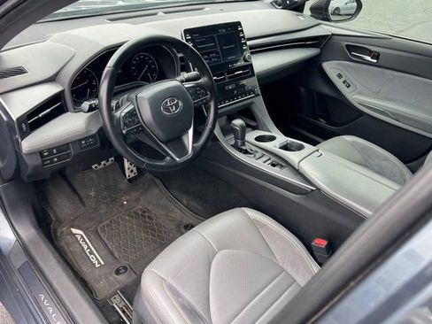 Used 2019 Toyota Avalon XSE w/ All Weather Liner Package FWD image 13