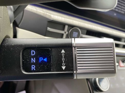 Used 2025 Hyundai Santa Fe Calligraphy image 24